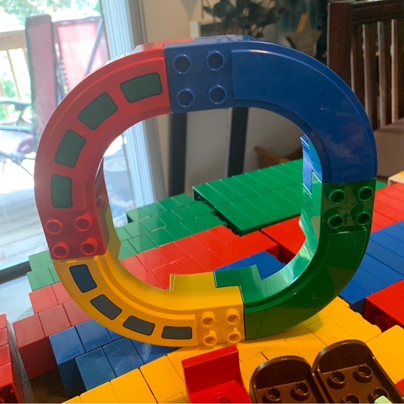 HUGE LOT OF VINTAGE LEGO BRANDED DUPLO BLOCKS Figures, Vehicles Blocks - Picture 11 of 11